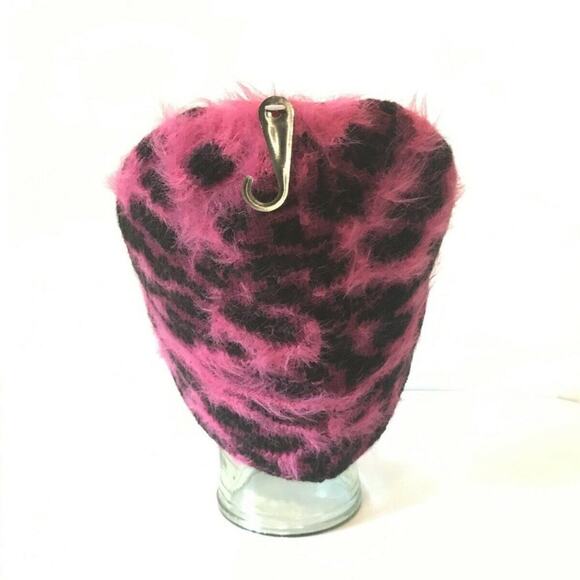 DKNY $36 NEW Fuzzy Animal Print Beanie Hot Pink Black Cheetah Cap Hat Winter - Picture 4 of 6